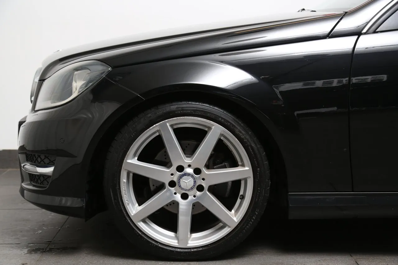 Mercedes C180 bild 9