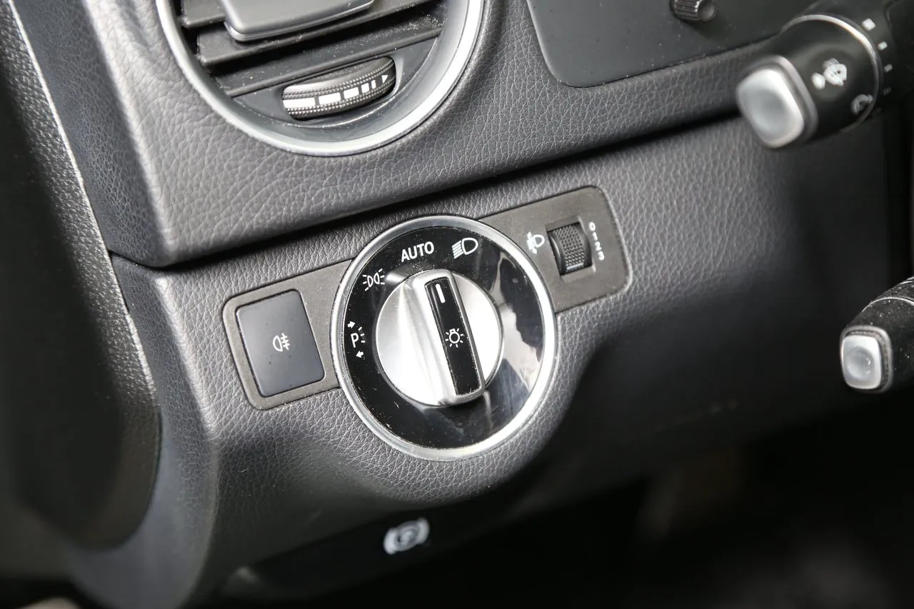 Mercedes C180 bild 13