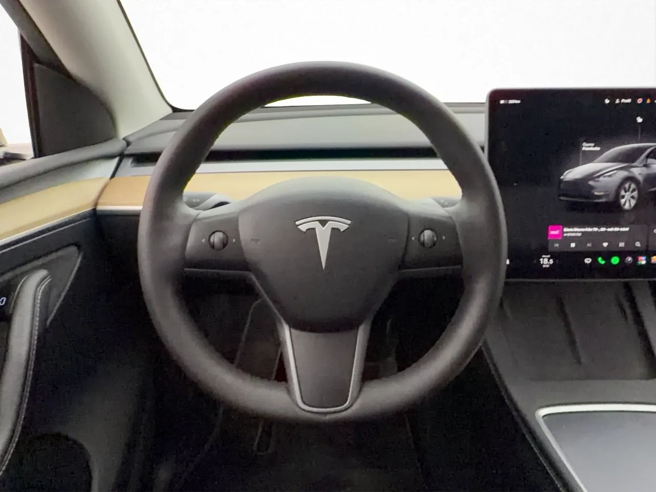 Tesla Model Y bild 11