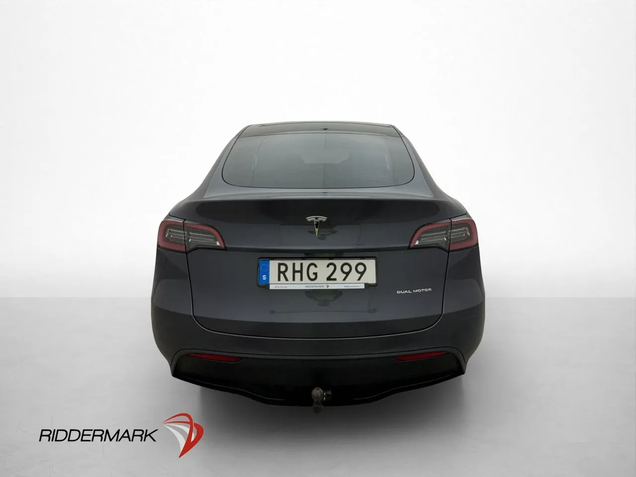 Tesla Model Y bild 8