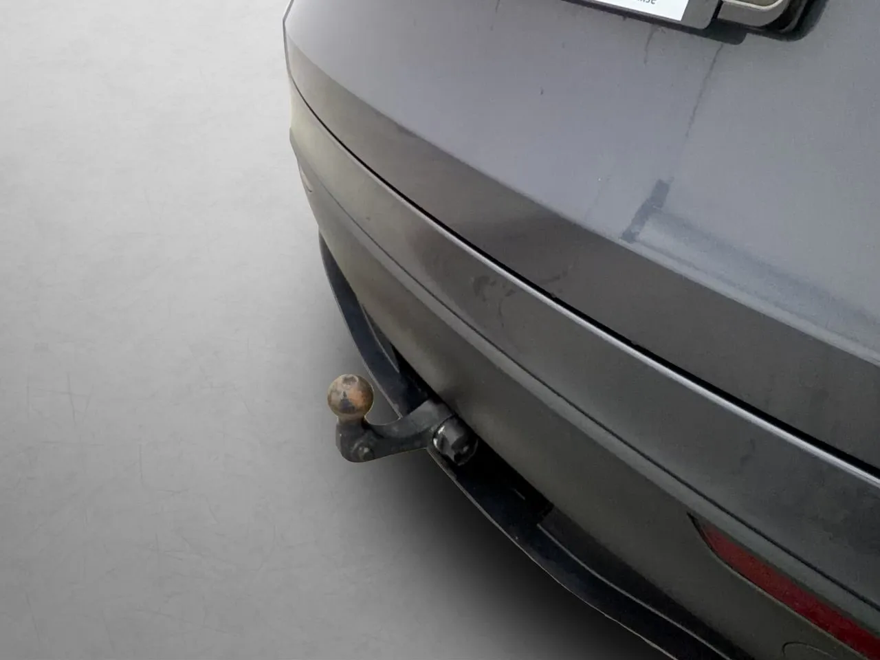 Tesla Model Y bild 13