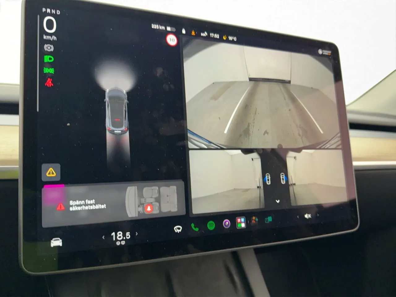 Tesla Model Y bild 14