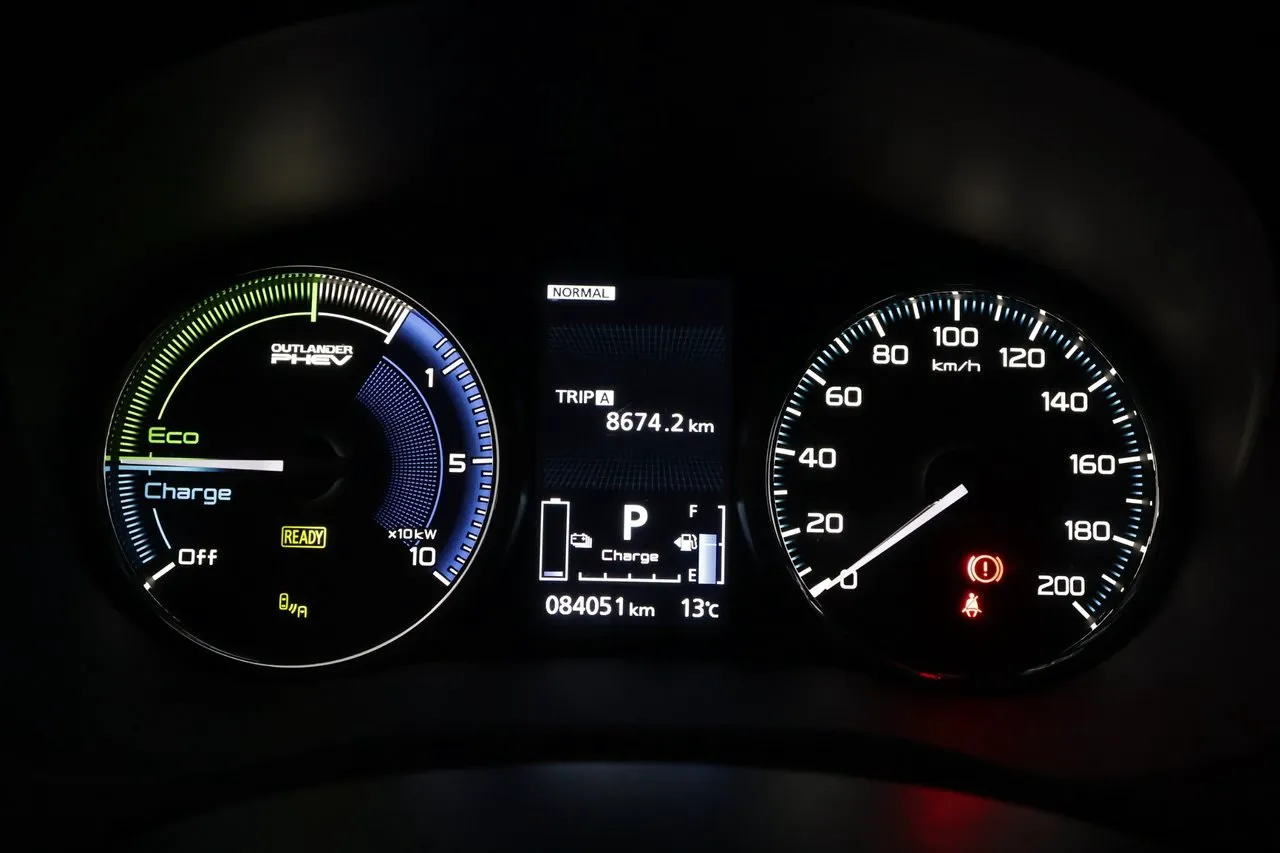 Mitsubishi Outlander bild 16