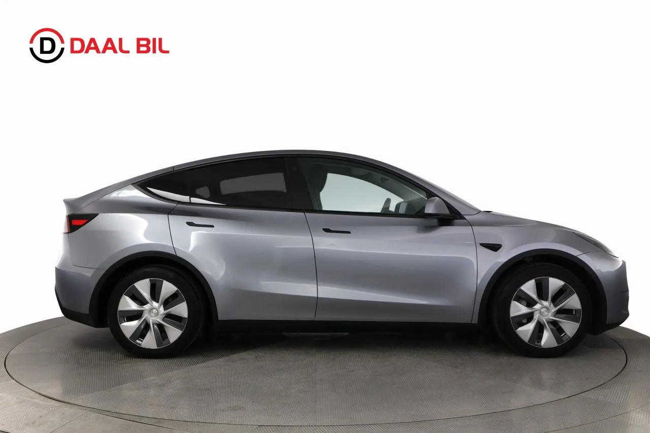 Tesla Model Y bild 5