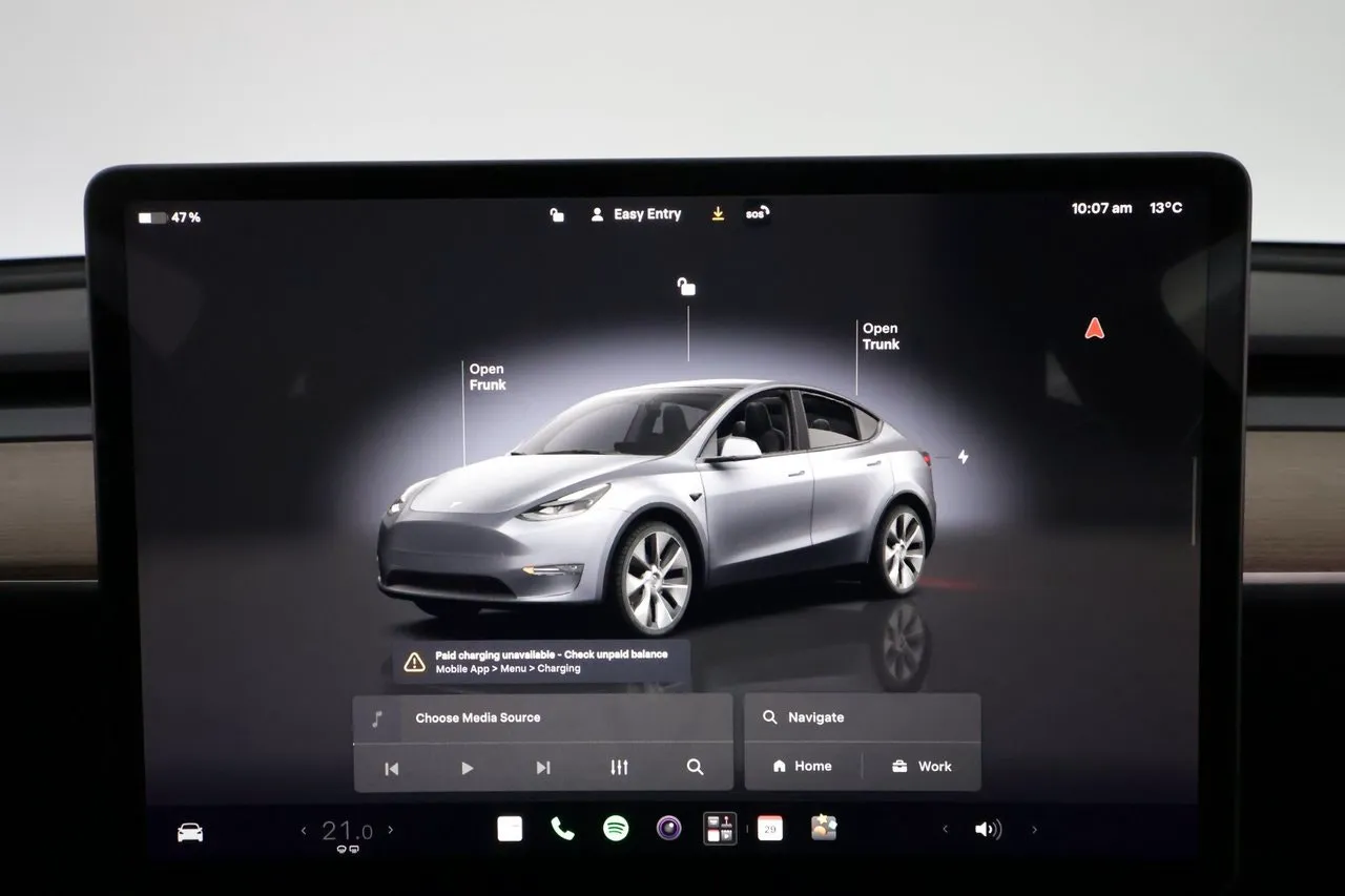 Tesla Model Y bild 16