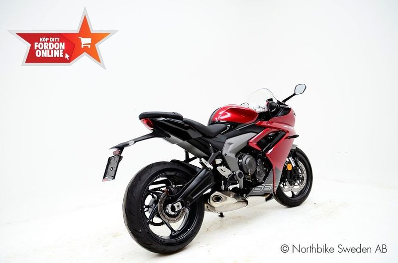Triumph Daytona bild 3