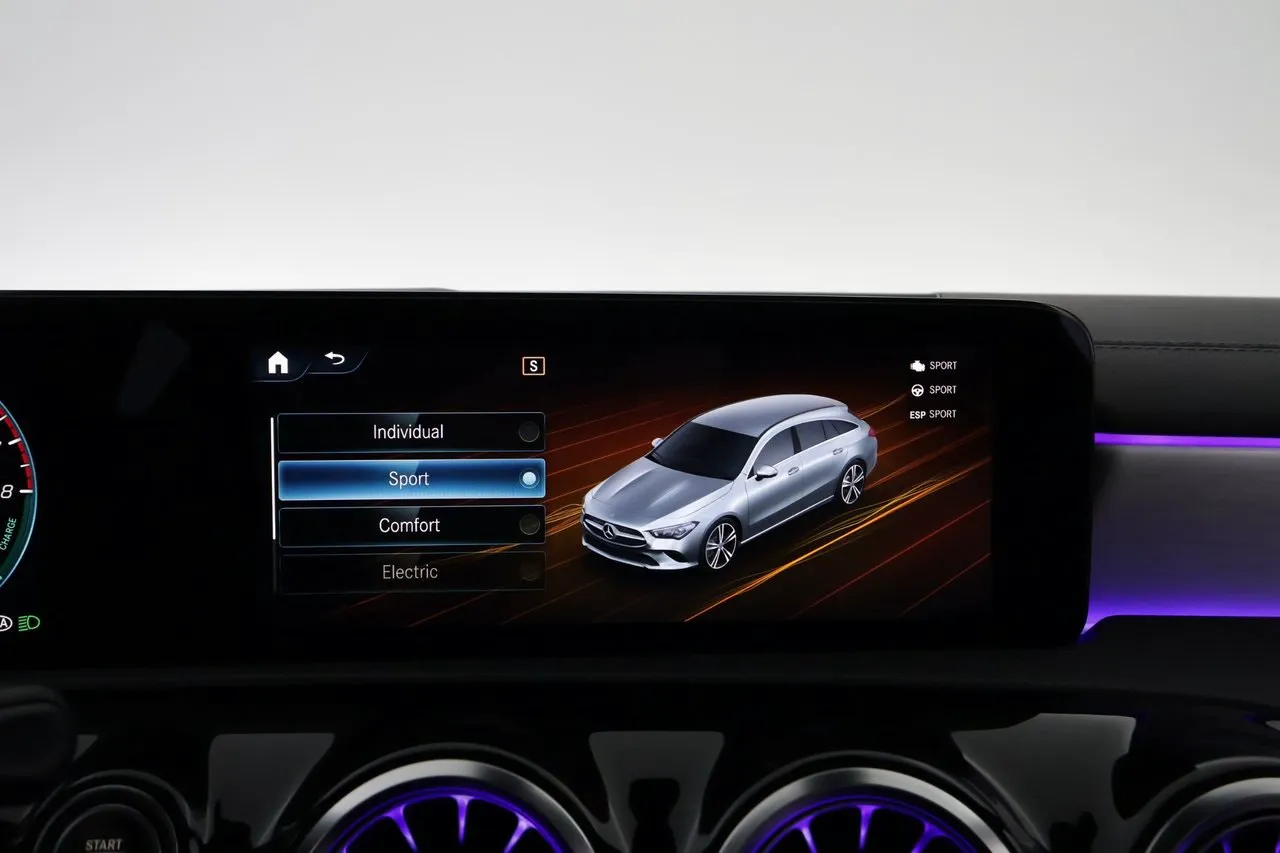 Mercedes CLA250 bild 21