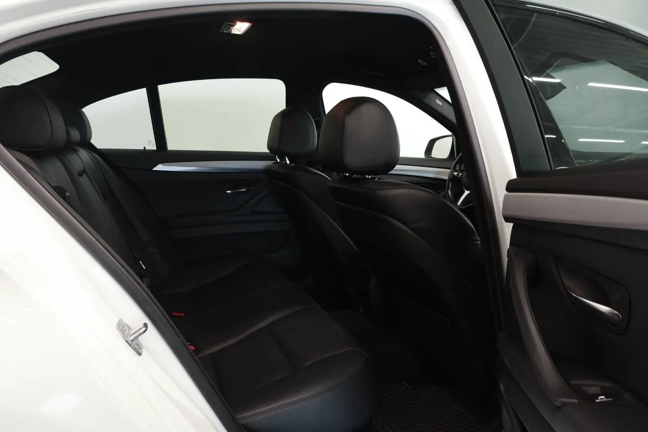 BMW 530 bild 12