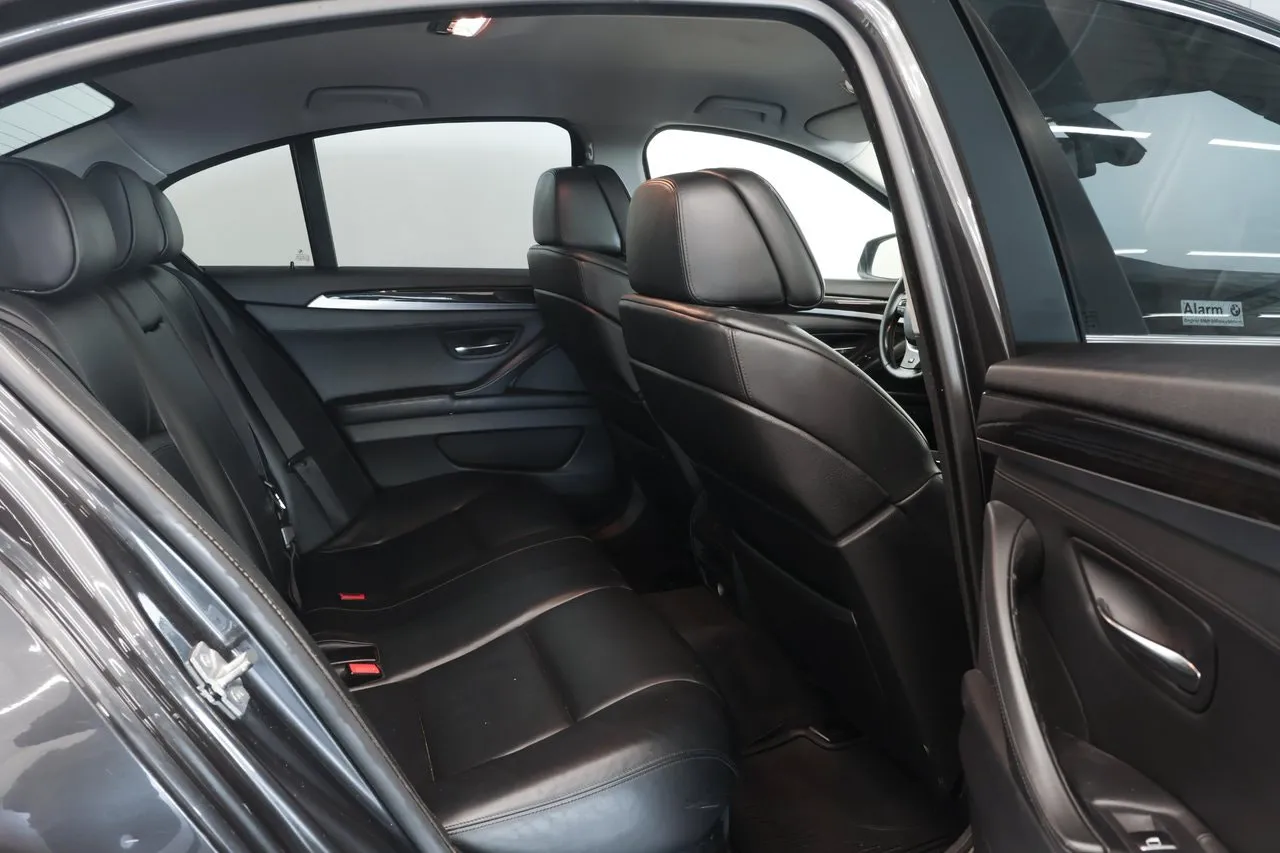 BMW 530 bild 10