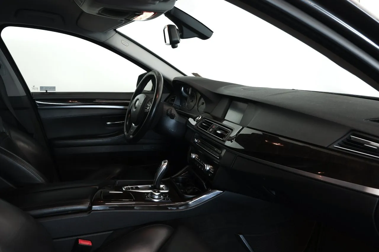 BMW 530 bild 6