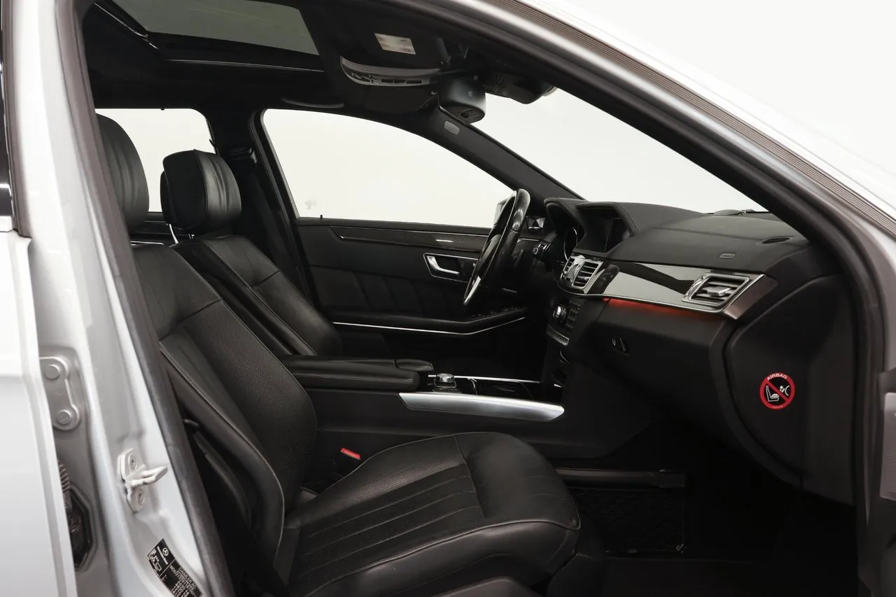 Mercedes E500 bild 12