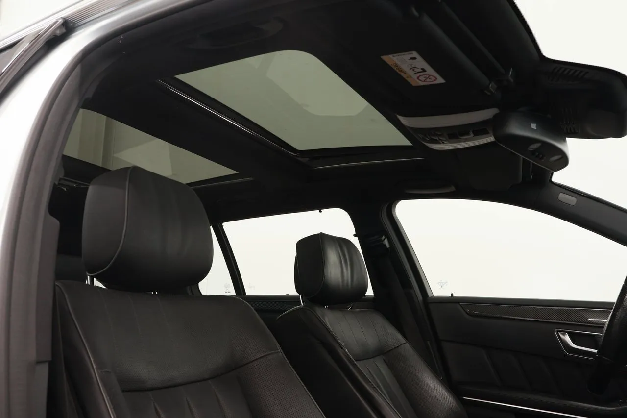 Mercedes E500 bild 14
