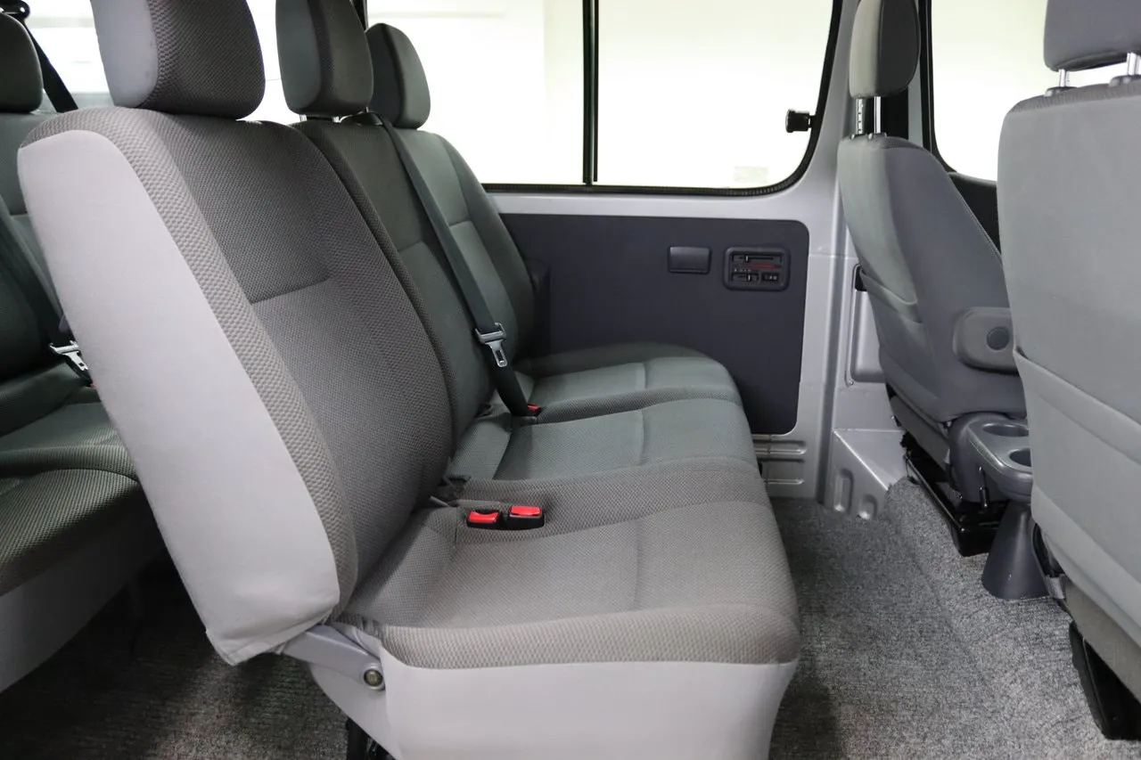 Toyota Hiace bild 13