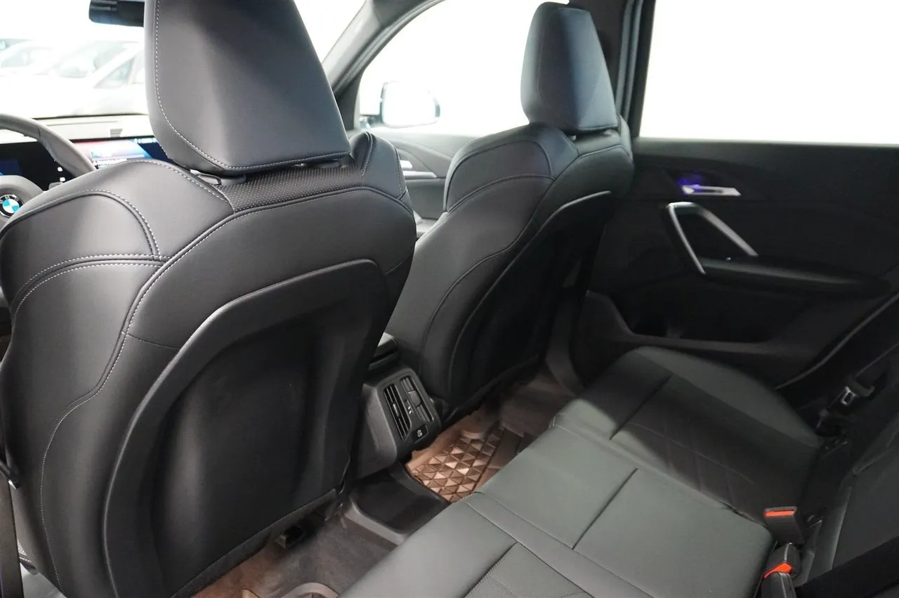 BMW X1 bild 18