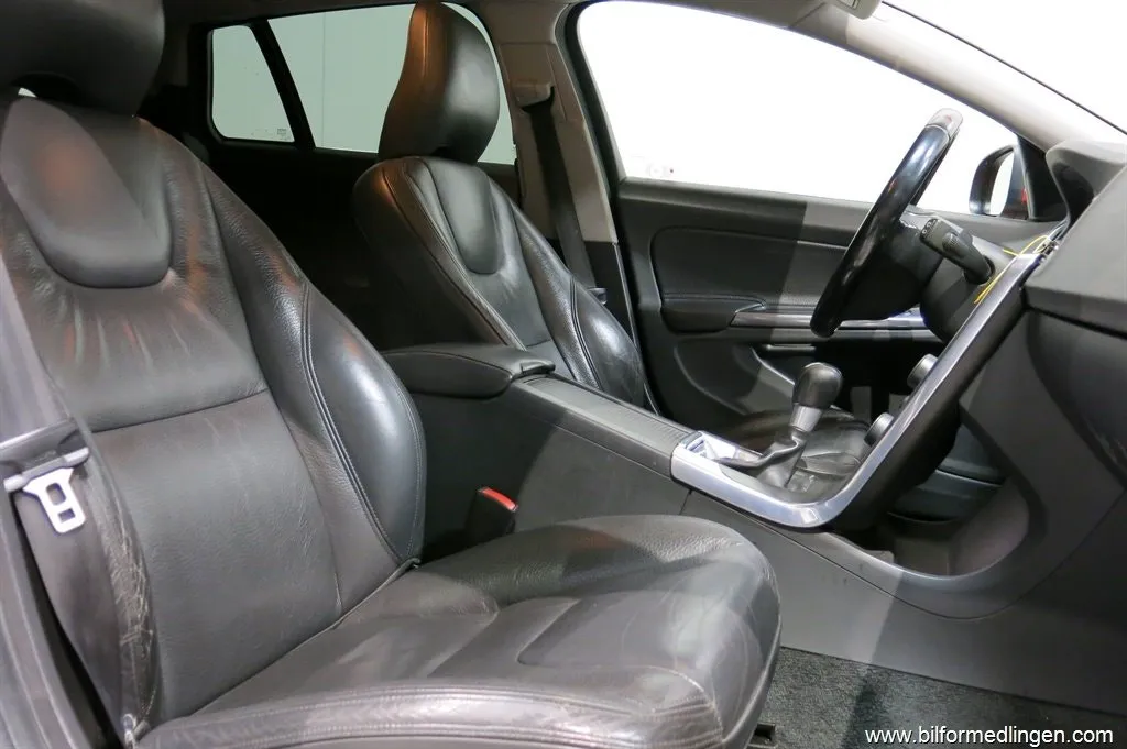 Volvo V60 bild 8