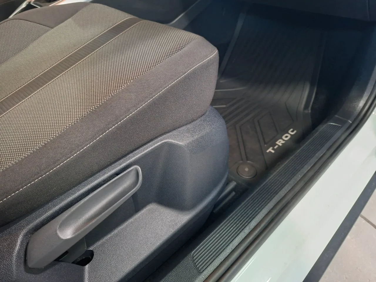 Volkswagen T-Roc bild 7