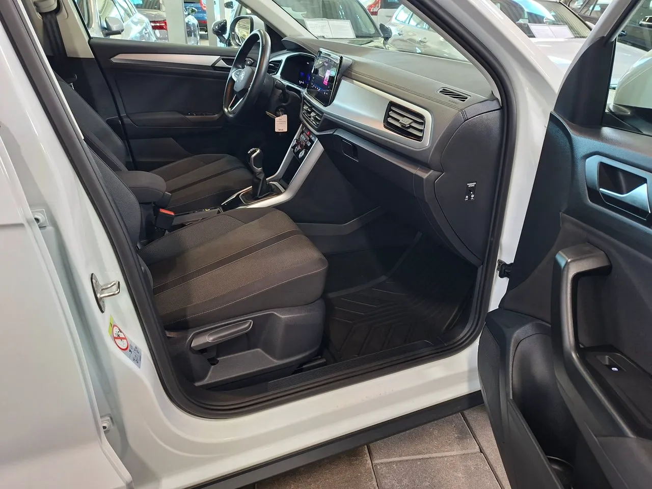Volkswagen T-Roc bild 5