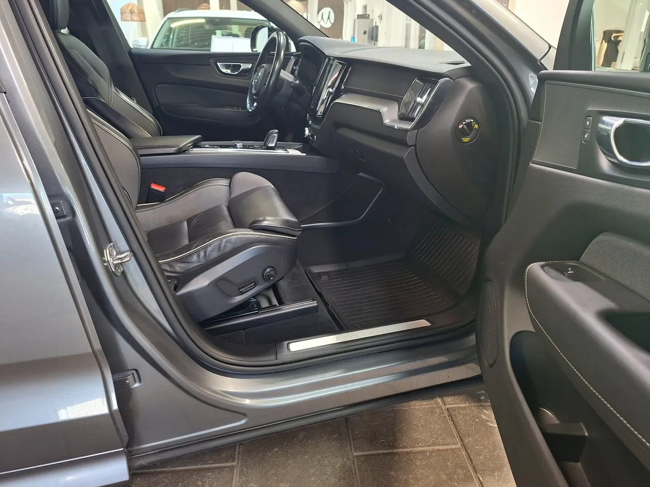 Volvo XC60 bild 6