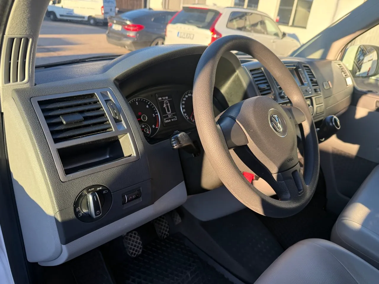 Volkswagen Caravelle bild 18