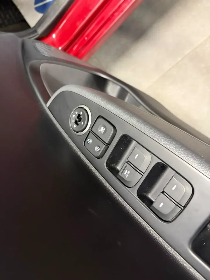 Hyundai i10 bild 24