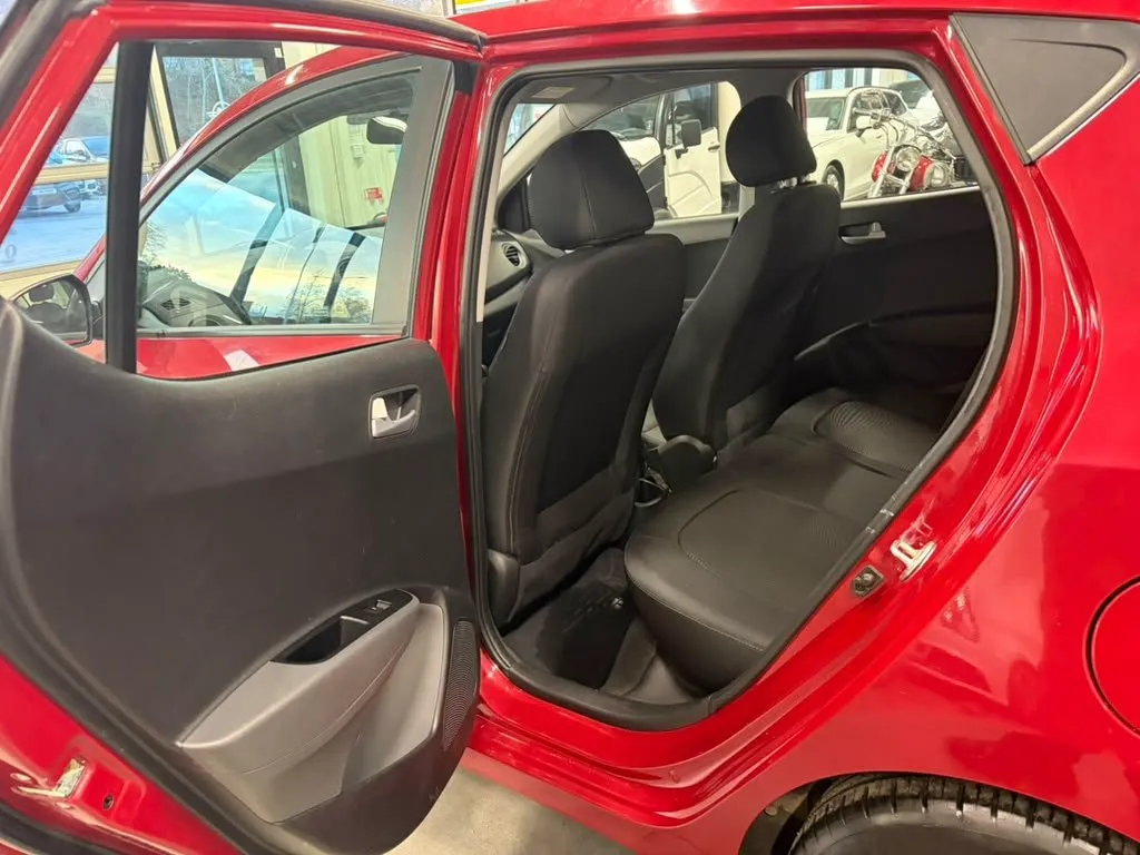 Hyundai i10 bild 10