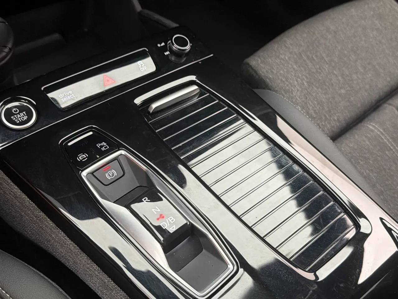 Audi Q6 e-tron bild 29