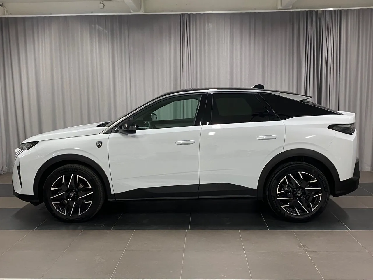Peugeot 3008 bild 2
