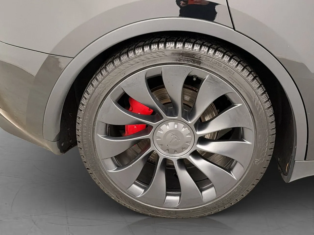 Tesla Model Y bild 34