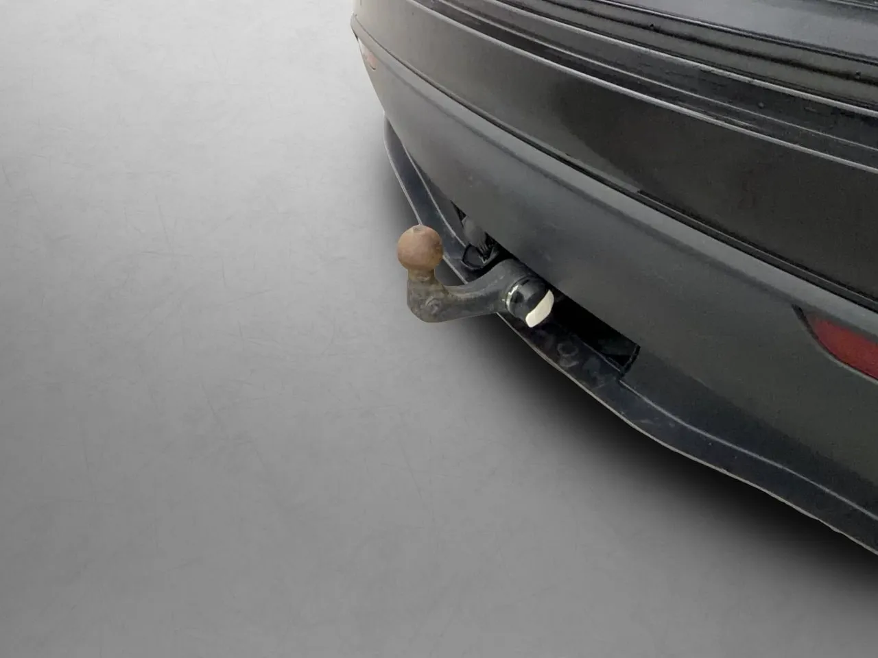 Tesla Model Y bild 10
