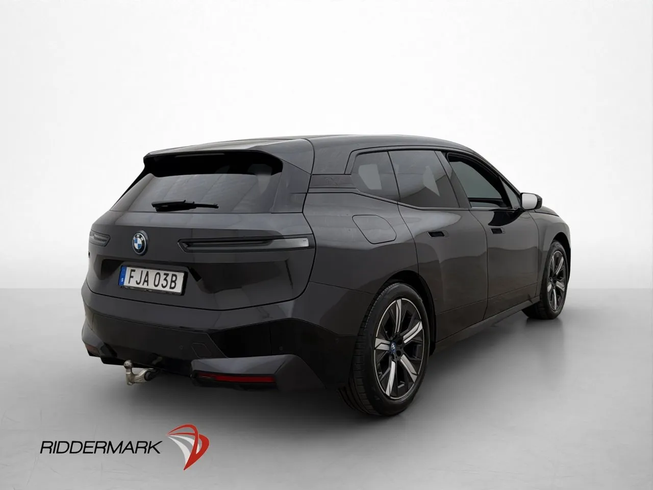 BMW iX bild 9