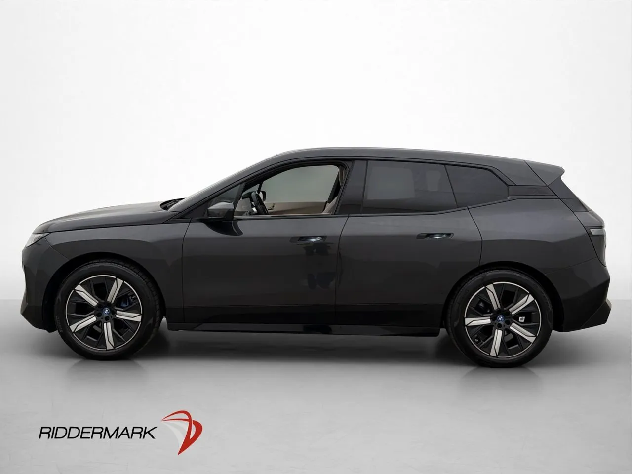BMW iX bild 5