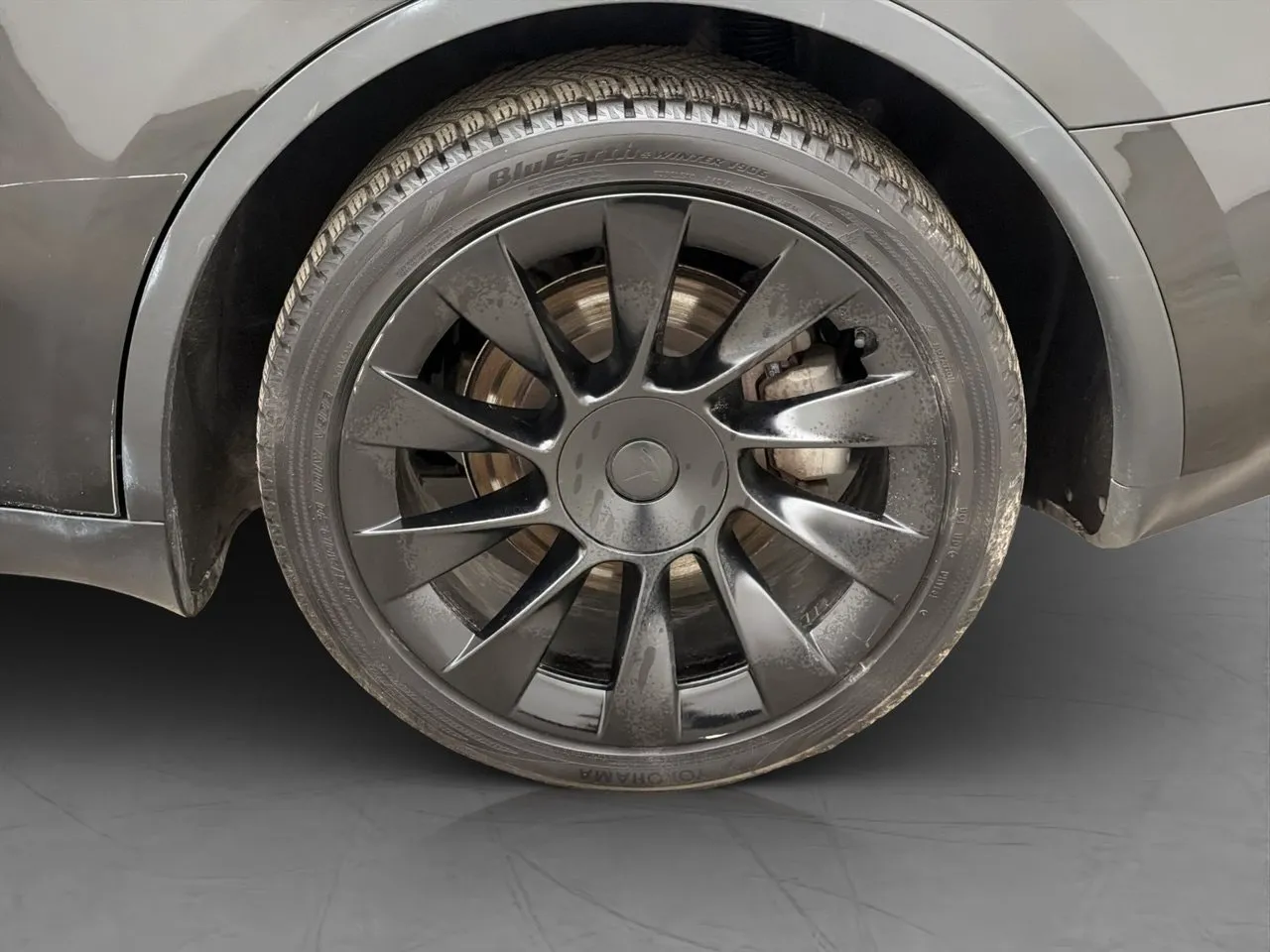 Tesla Model Y bild 36
