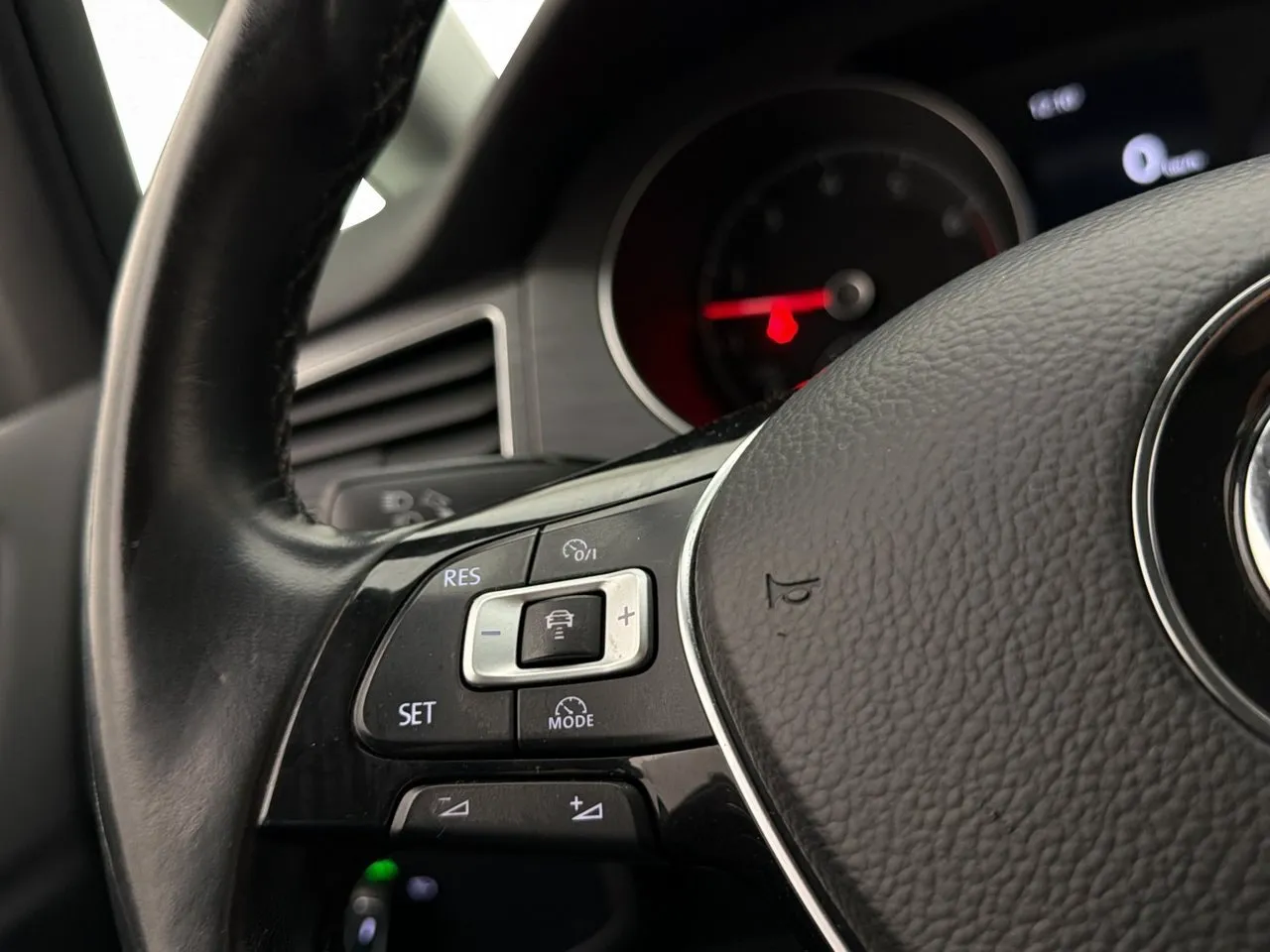 Volkswagen Golf Sportsvan bild 15