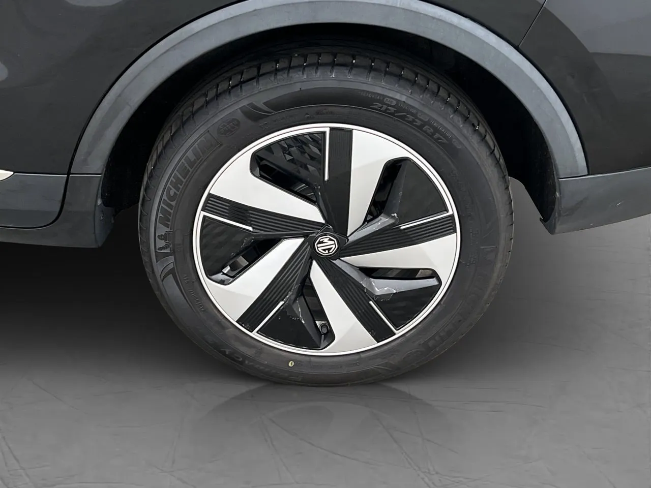 MG ZS EV bild 32