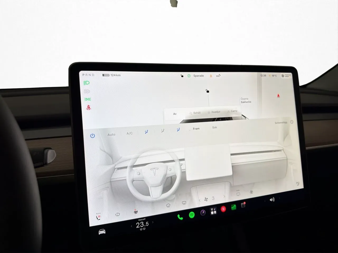 Tesla Model Y bild 23