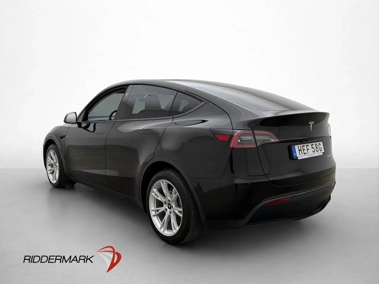Tesla Model Y bild 6