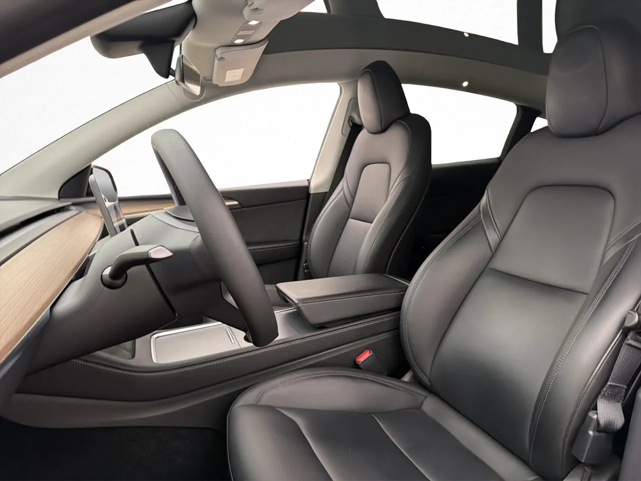 Tesla Model Y bild 12