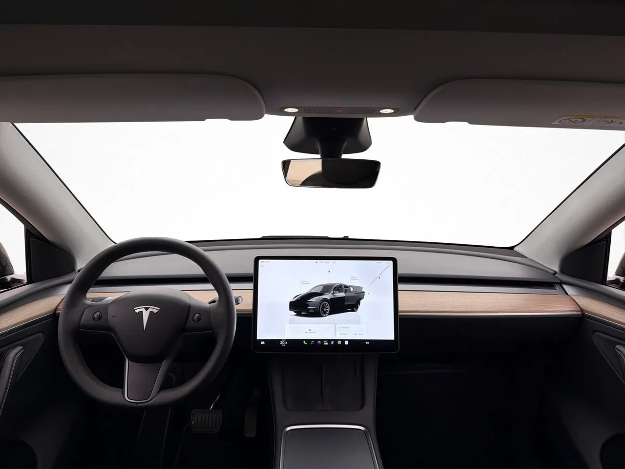 Tesla Model Y bild 14