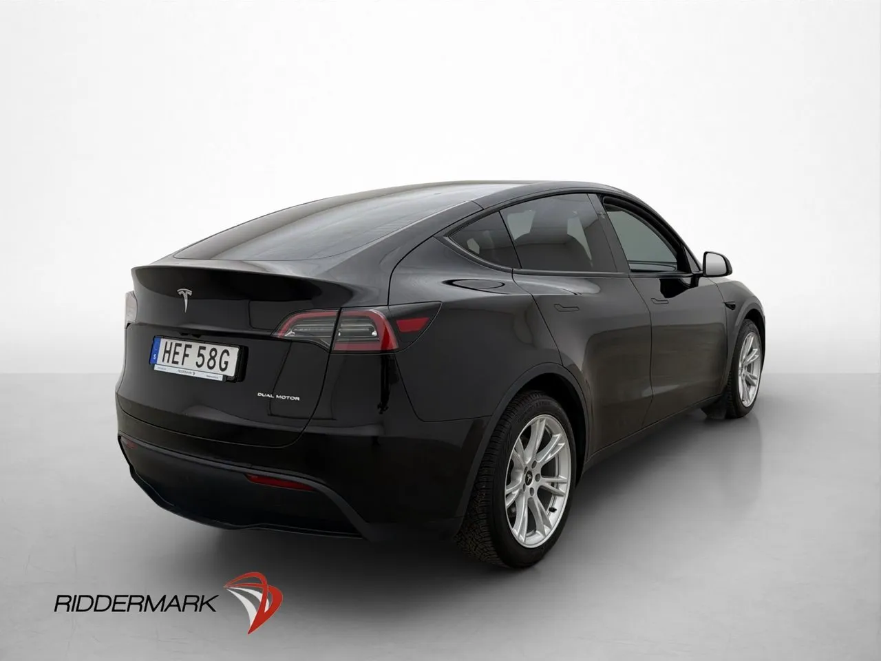 Tesla Model Y bild 9