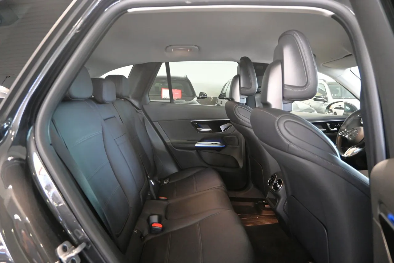 Mercedes GLC300 bild 14