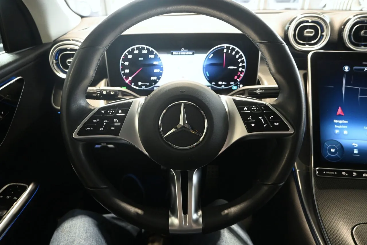 Mercedes GLC300 bild 21