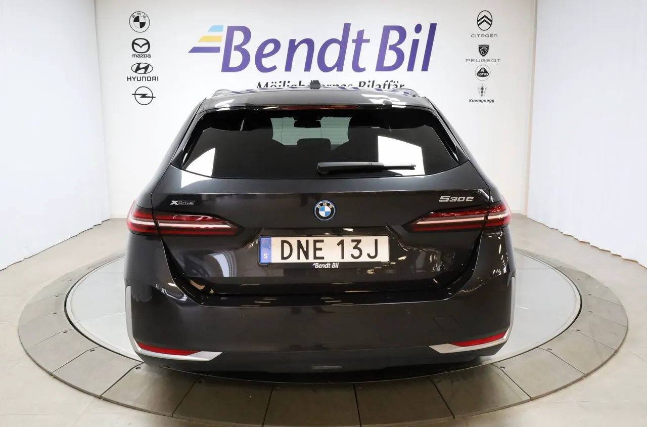 BMW 530 bild 9