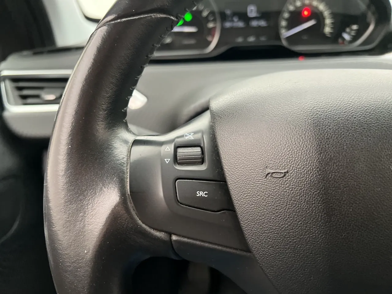 Peugeot 2008 bild 15