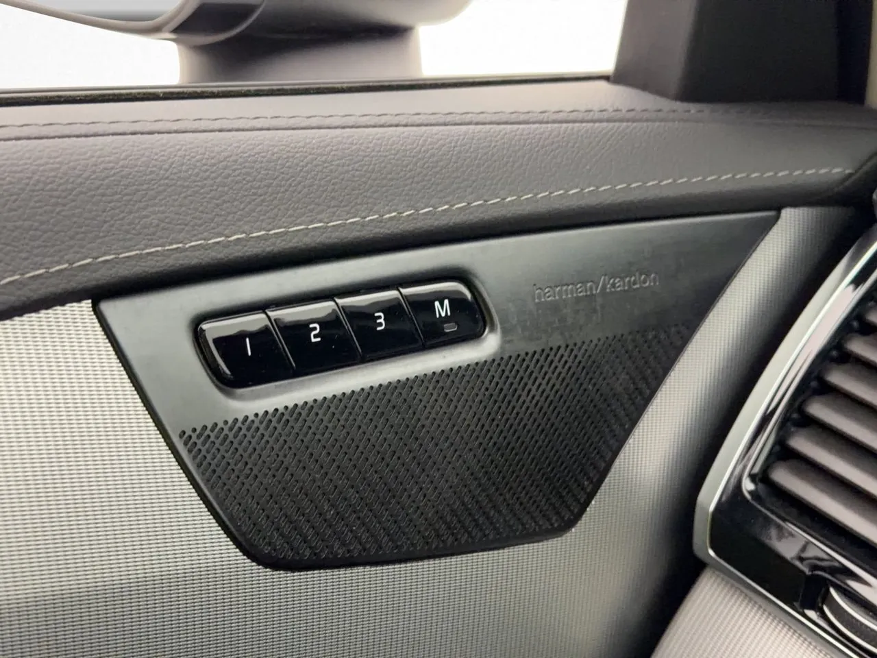 Volvo XC90 bild 17