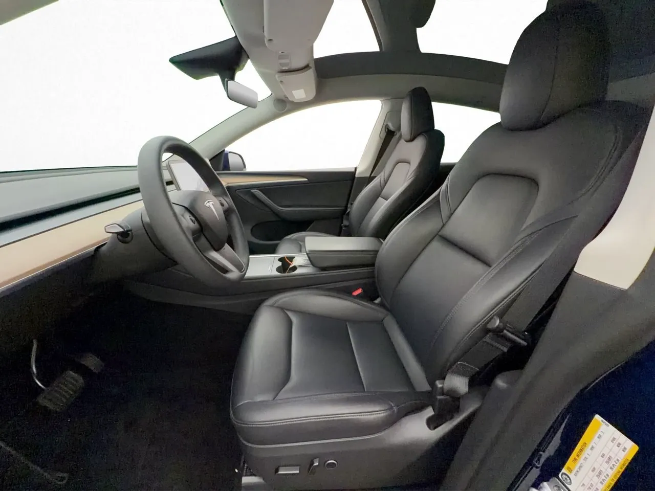 Tesla Model Y bild 13