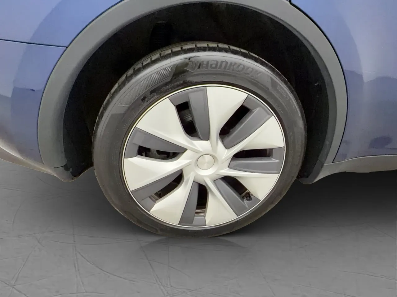 Tesla Model Y bild 34