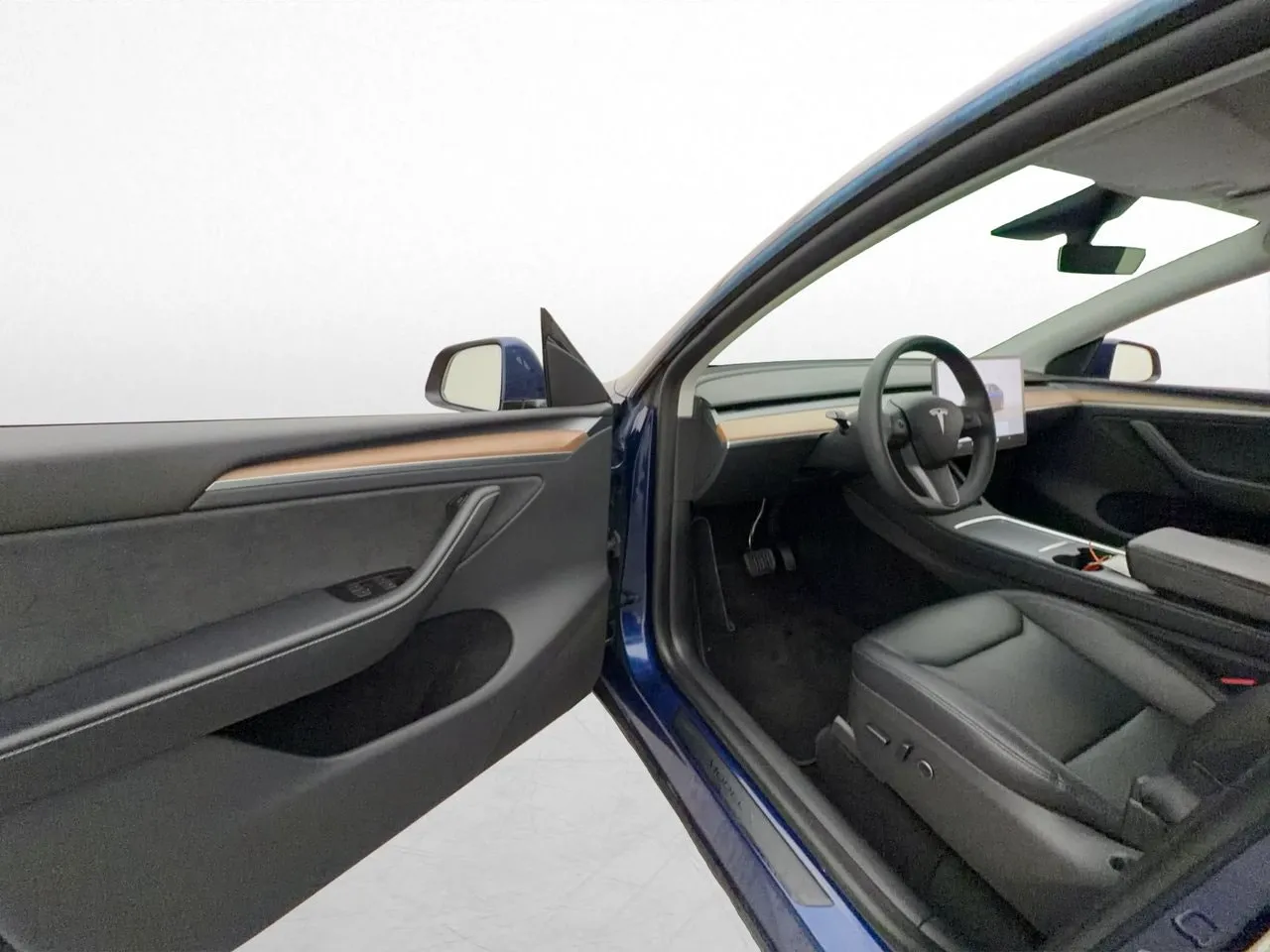 Tesla Model Y bild 11