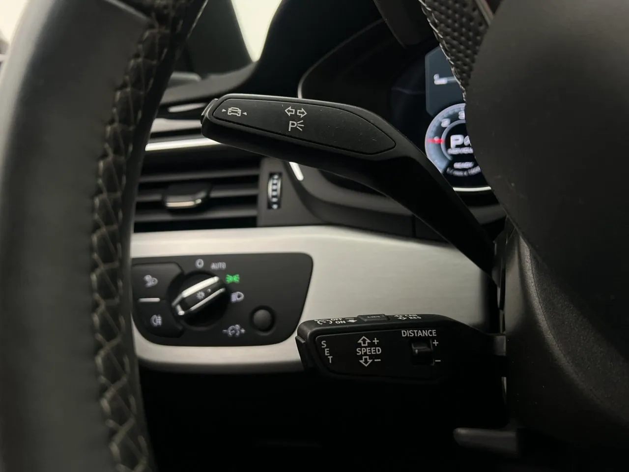 Audi A4 bild 15
