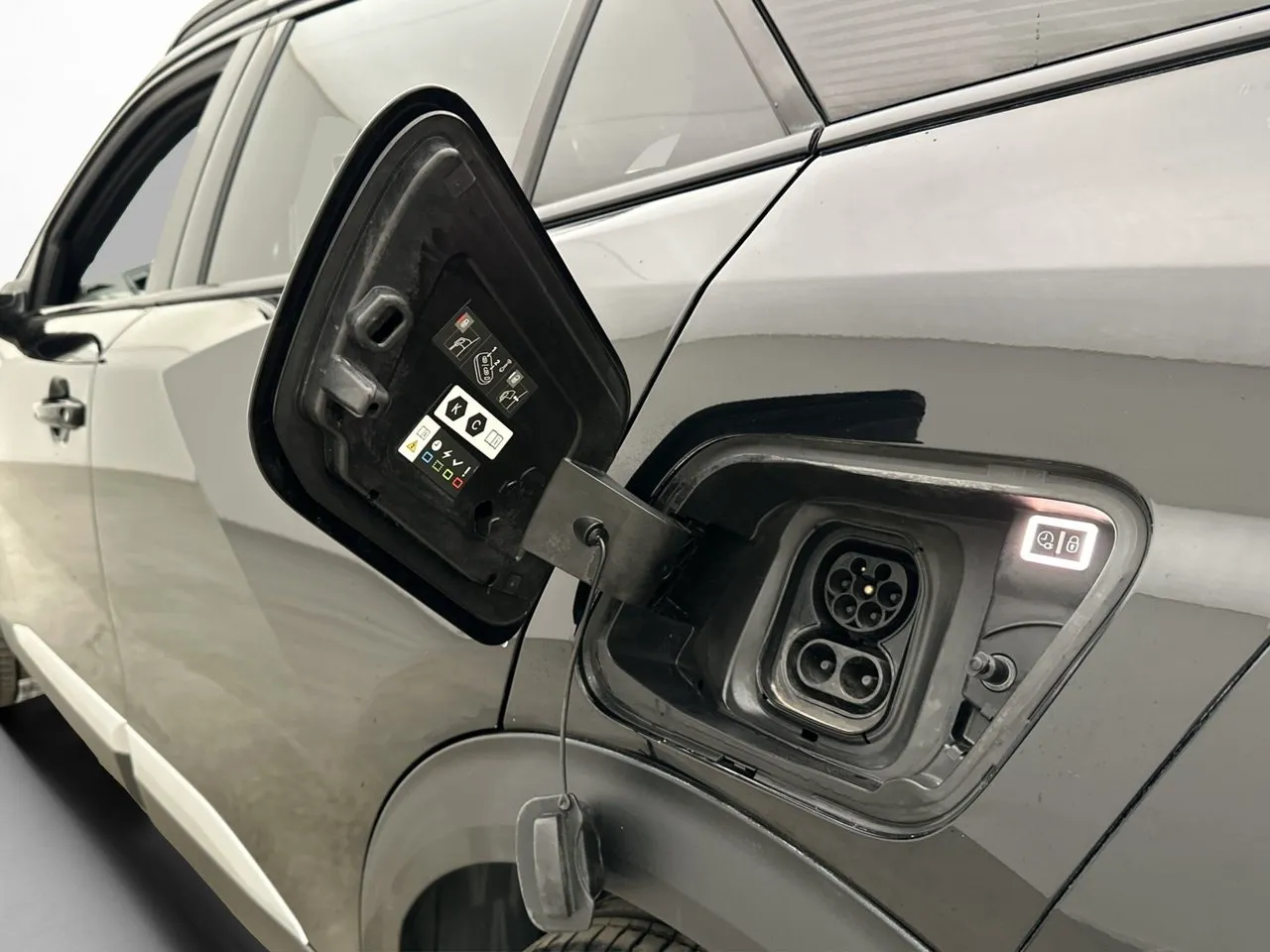 Peugeot e-2008 bild 29