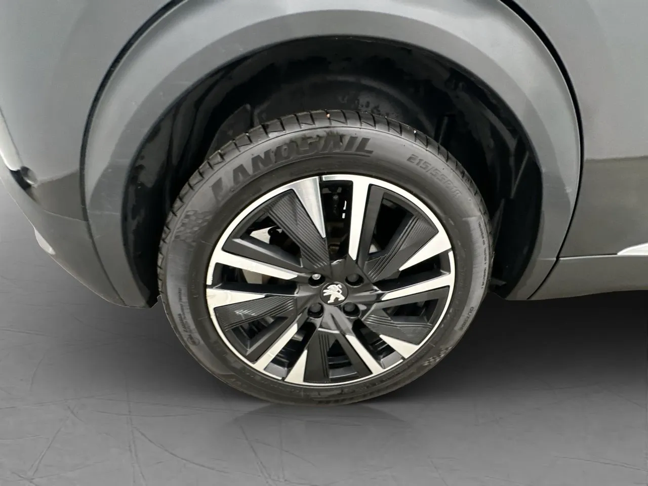 Peugeot e-2008 bild 34